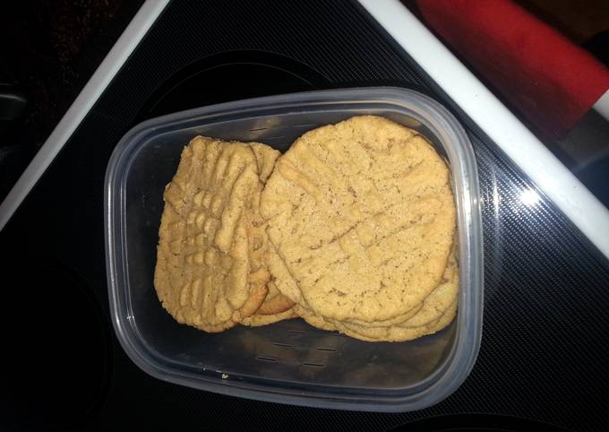 super simple peanut butter cookies