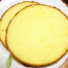 A picture of Moist and Fluffy Sponge Cake.