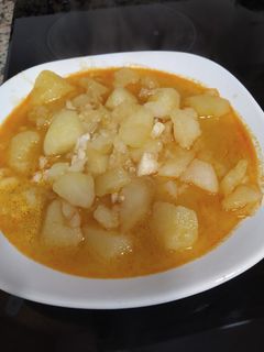 Una foto de Patatas guisadas con bacalao