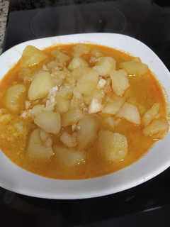 Una foto de Patatas guisadas con bacalao