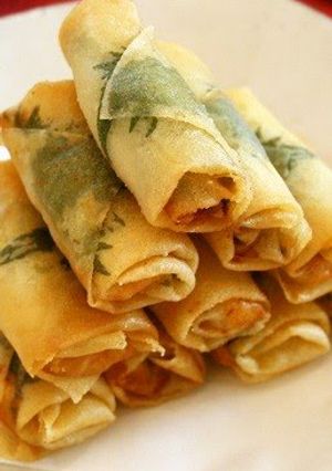 A picture of Chicken Tender, Shiso and Mentaiko Spring Rolls.