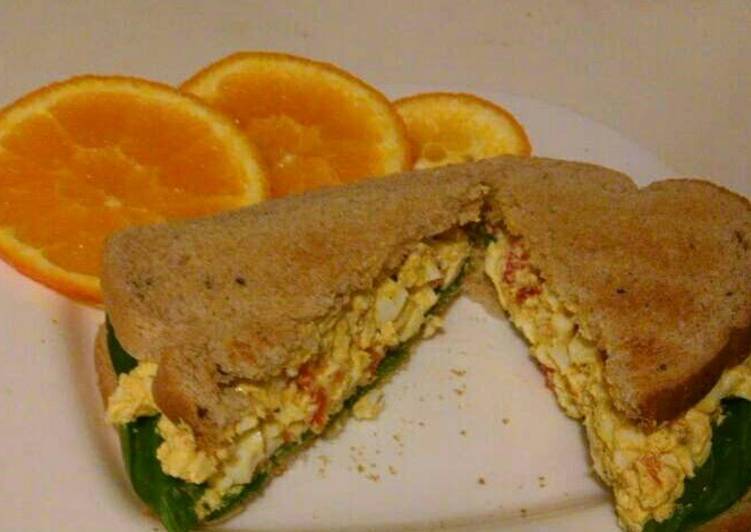 Quick and Easy Curry Egg Salad Sandwich