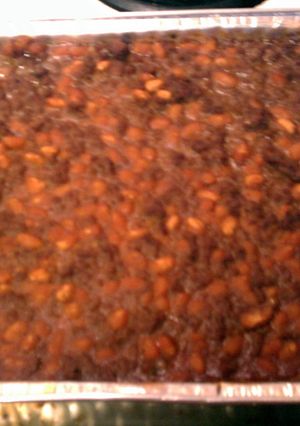 A picture of Easy meaty baked beans.