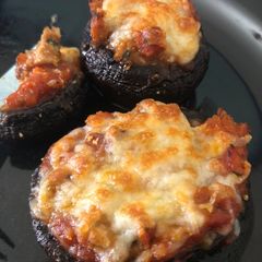 A picture of Portobello Pizza Bites.