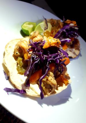 Una foto de Tostadas marinas 🦐
