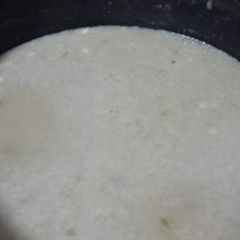 A picture of Turkey Gravy.