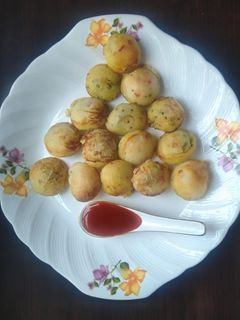 सूजी अप्पम (suji appam recipe in hindi) रेसिपी मुख्य फोटो
