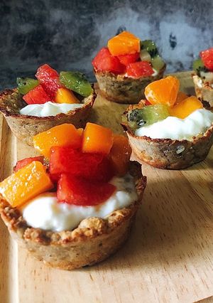 Hình của món Tart Yến Mạch, Sữa Chua, Trái Cây / Yogurt Fruit Cinnamon Tart.