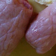 A picture of Smoked Salmon & Bacon Rolls.