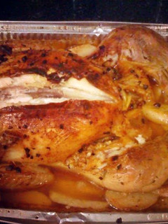 A picture of L's Easy Roasted Chicken & Potatoes.