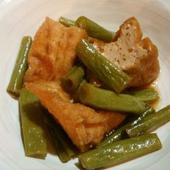 A picture of Simmered Atsuage and Green Beans.