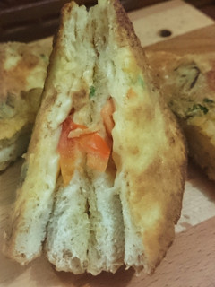 A picture of Crisp-melty Bread.
