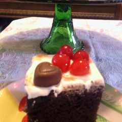 A picture of cherry cola chocolate cake.