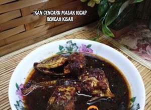 Gambar 9:2:26 - Ikan cencaru masak kicap rencah kisar