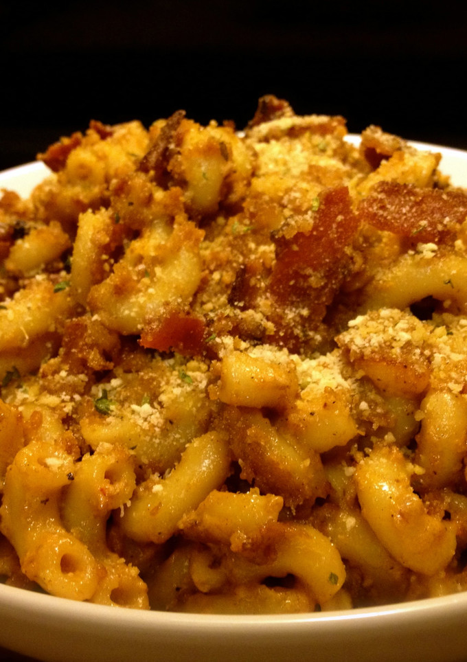 A picture of BACON MAC & CHEESE.