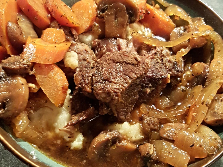 Recipe Bourbon and Coke Pot Roast the  Makes Drooling Makes you drool