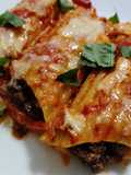 Manicotti bolognese