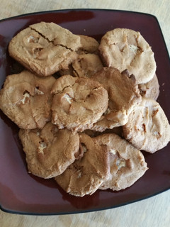 A picture of Peanut butter marshmallow cookies.