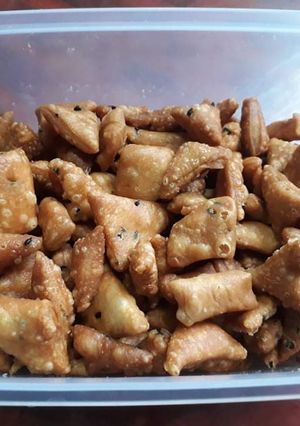 নিমকি রেসিপির প্রধান ছবি