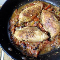 A picture of Tomato Chicken Stew.