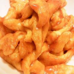 A picture of Easy Tender Chicken Breast Stir-fry with Mayonnaise and Chilli Sauce.