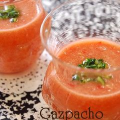 A picture of Gazpacho.