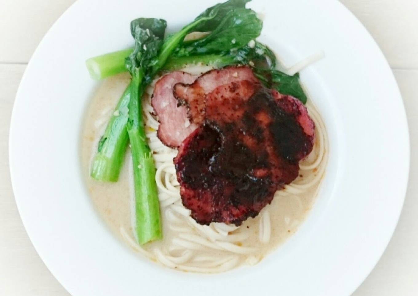 Udon Noodle With Choy Sum And Black Pepper Ham In Milk Soup