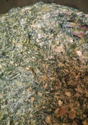 A picture of Creamed spinach.