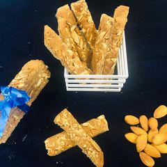 Almonds sticks A picture of Almonds sticks.