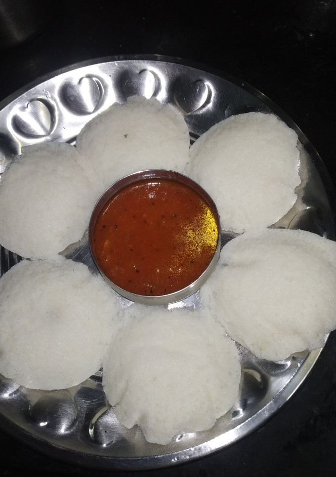 இட்லி தக்காளி சட்னி செய்முறை முக்கிய புகைப்படம்