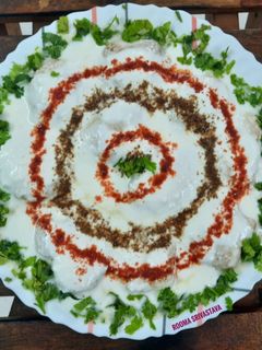 दही बड़ा (Dahi vada recipe in Hindi) रेसिपी मुख्य फोटो