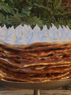 Una foto de TORTA ROGEL / MILHOJA con 5 ingredientes 🎂
