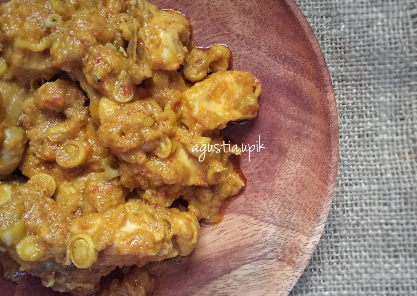 Ayam NyatNyat Khas Bali