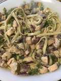 Tagliatelles au saumon, oignon rouge et vodka