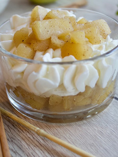Foto principal de Vasitos de crema de queso y frutas