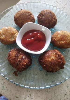 A picture of Dahi kebab.