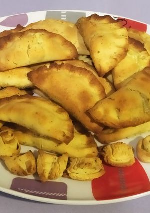 Una foto de Falsas empanadillas de 3 quesos