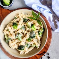 Broccoli pasta in white garlic sauce A picture of Broccoli pasta in white garlic sauce.