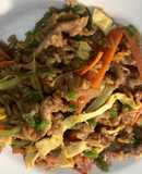Arroz con pollo y bacon al estilo oriental