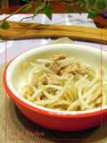 Bean Sprouts and Tuna with Sweet Chili Sauce Mayonnaise