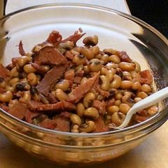A picture of Black Eyed Peas & Ham.