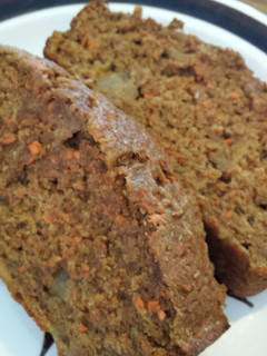 A picture of Low fat carrot bread.