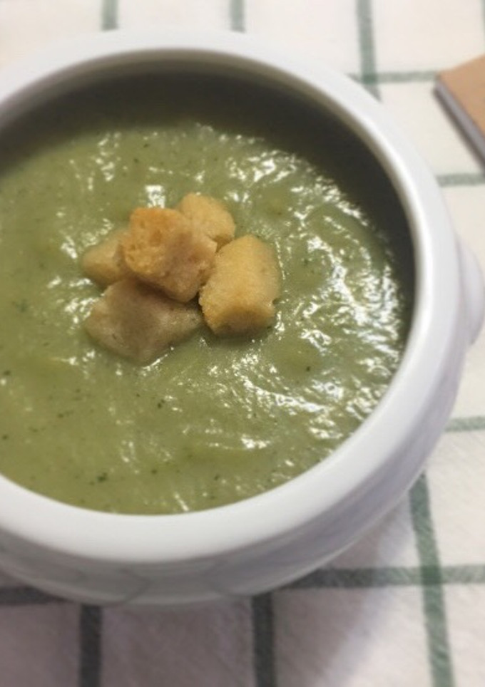 Una foto de Crema de calabacín al Garam Masala