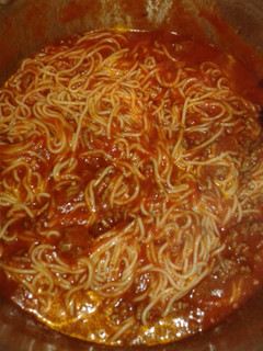 A picture of Meat sauce for spaghetti.