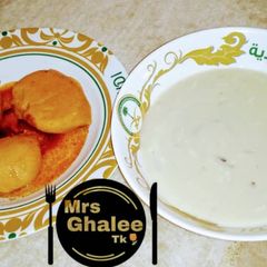 A picture of Alale da kunun kwakwa da plumbs.