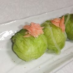 Chinese Cabbage Sushi Balls A picture of Chinese Cabbage Sushi Balls.