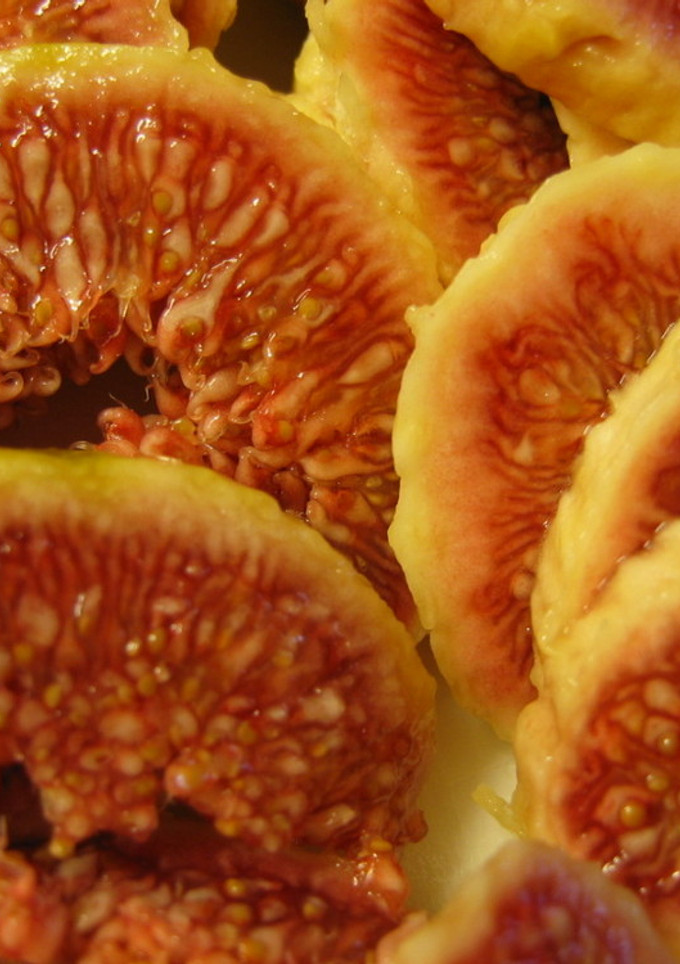 A picture of How To Make Fig Jam Very Easily.