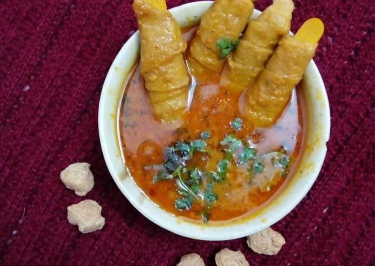 Recipe of Award-winning Soya Chaap Sticks In gravy