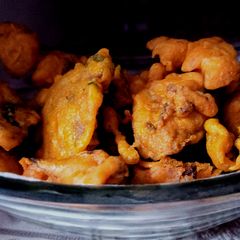 Cauliflower (Gobhi)Pakoda A picture of Cauliflower (Gobhi)Pakoda.