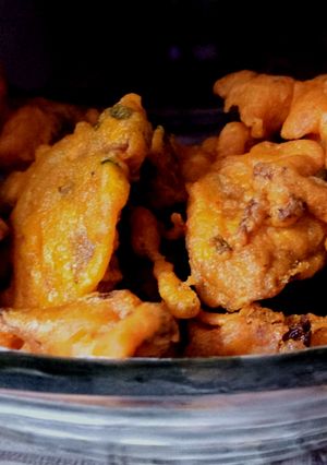 A picture of Cauliflower (Gobhi)Pakoda.